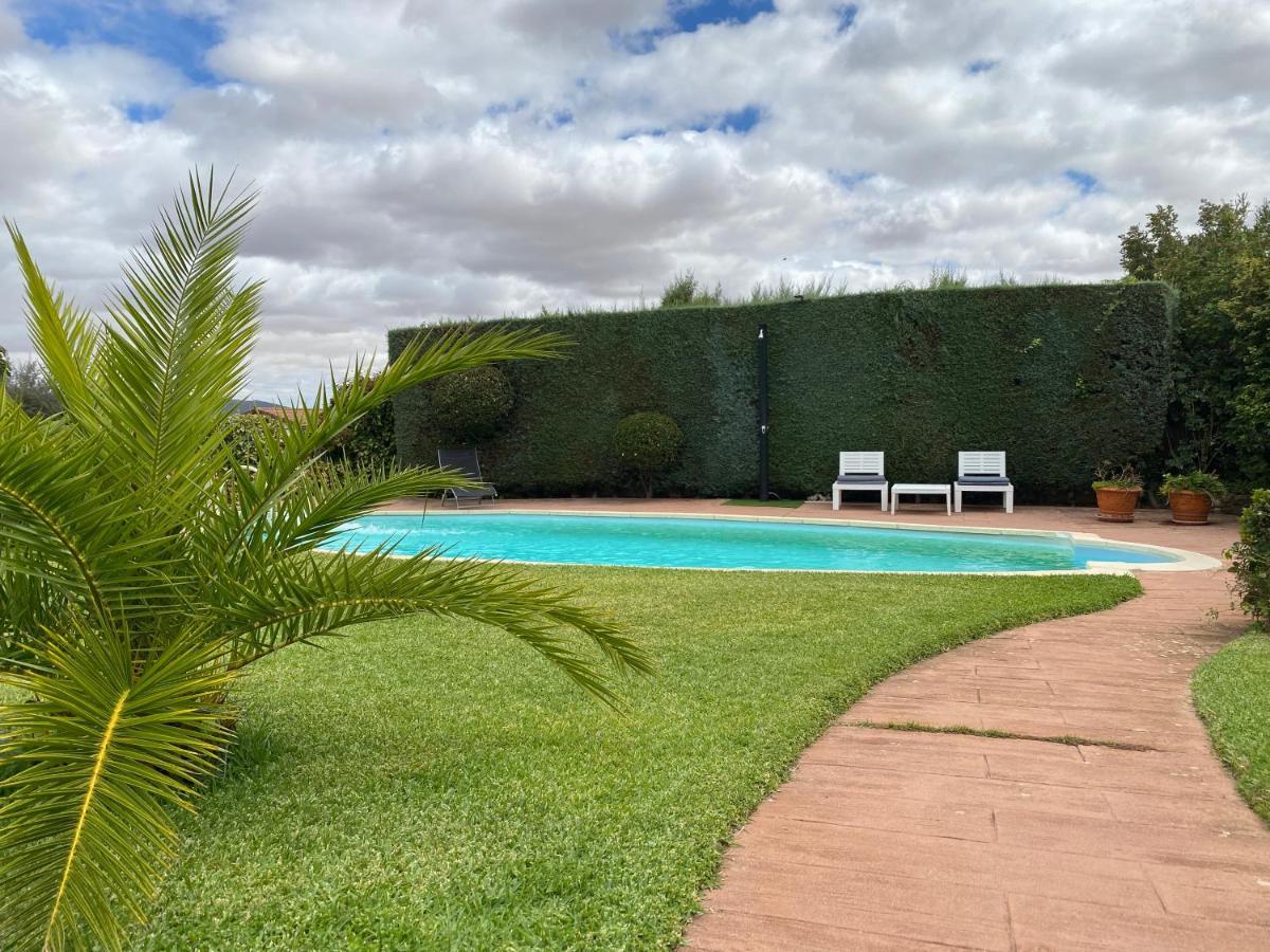 منزل الضيف Caces  في Jardin De La Yedra المظهر الخارجي الصورة